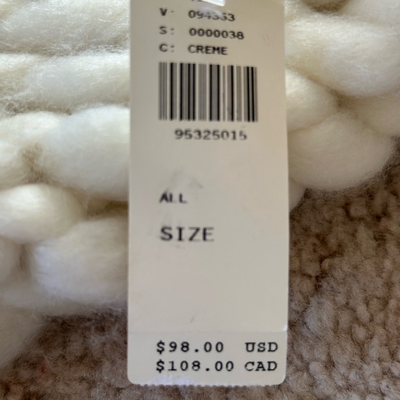 Anthropologie Ivory Chunky Knit Tassel Wrap - Picture 6 of 8